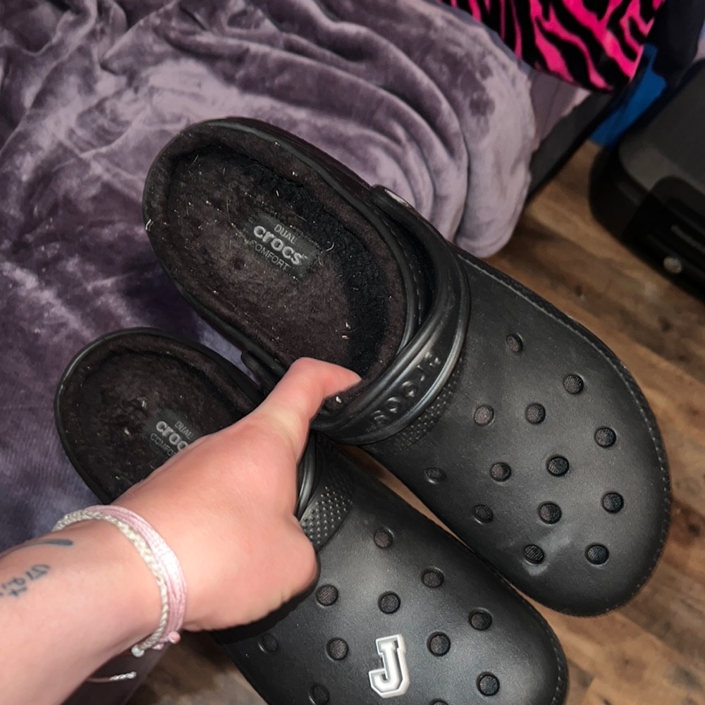 crocs with fur